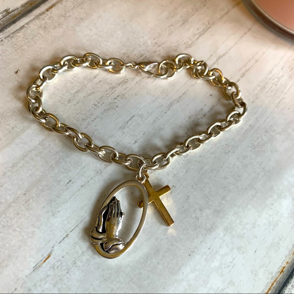 ⚡️Praying hands cross bracelet